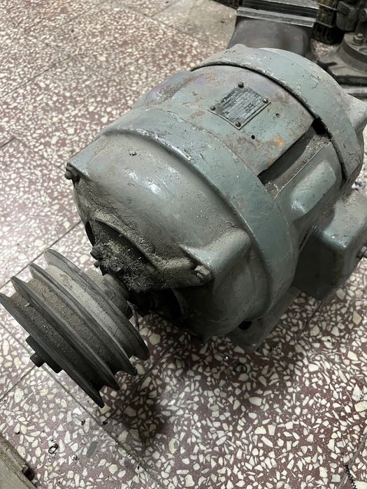 Silnik elektr.  4,4KW - 1430 obr/min