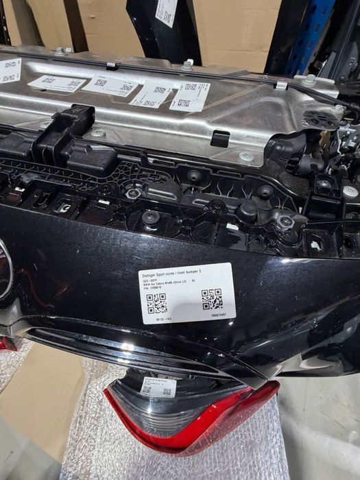 Комплект BMW G23 440I Бампер панель фари капот крило колір 475