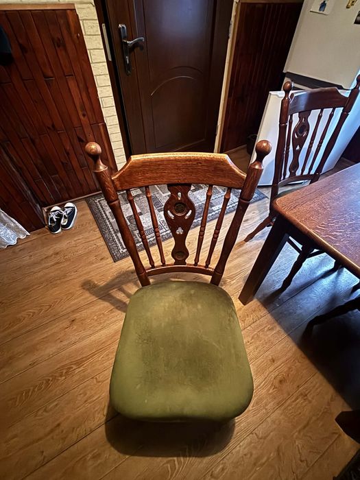 Stół dębowy - drewniany + 4 krzesła