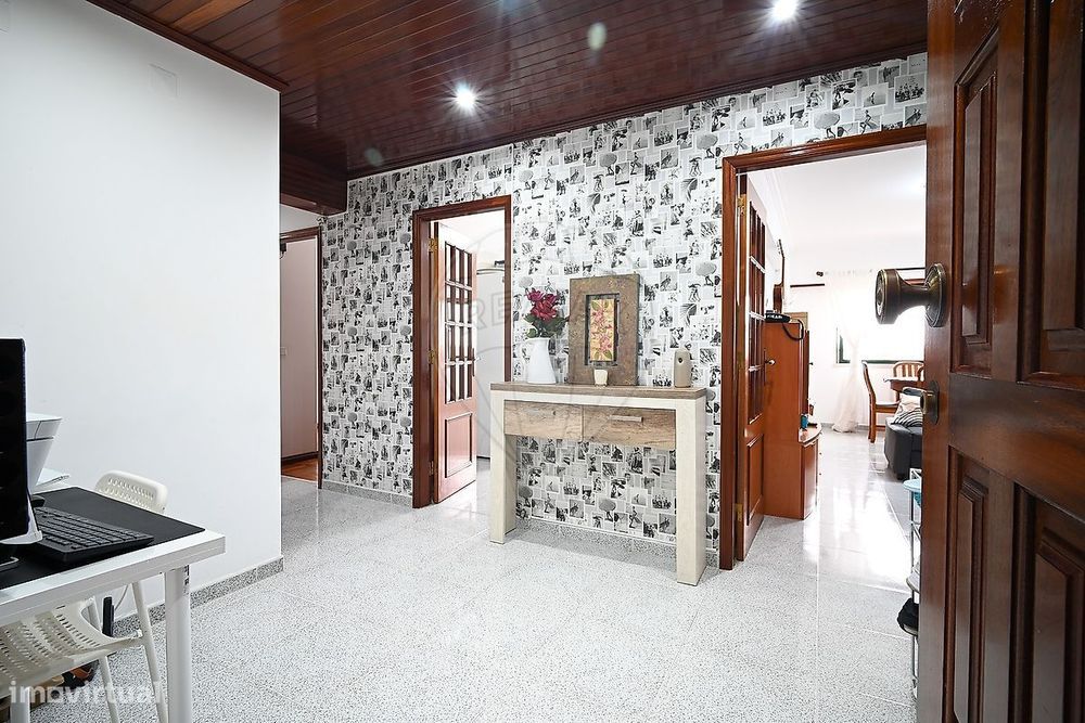 Apartamento T2 para venda — Algueirão-Mem Martins, Lisboa