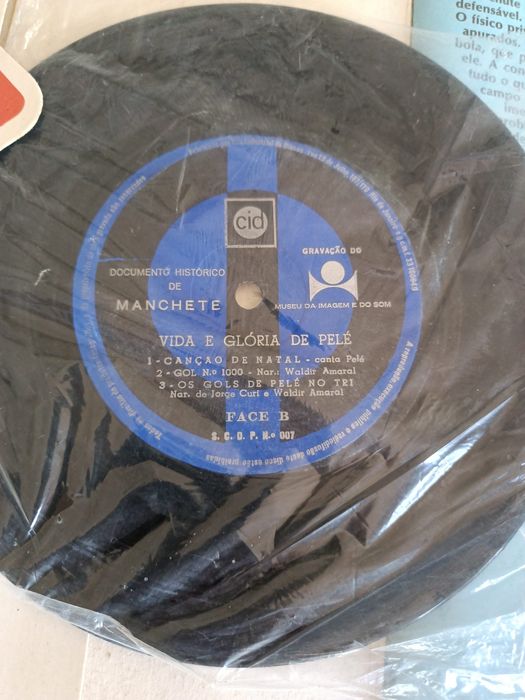 Pelé Manchete da sua vida com disco  vinil