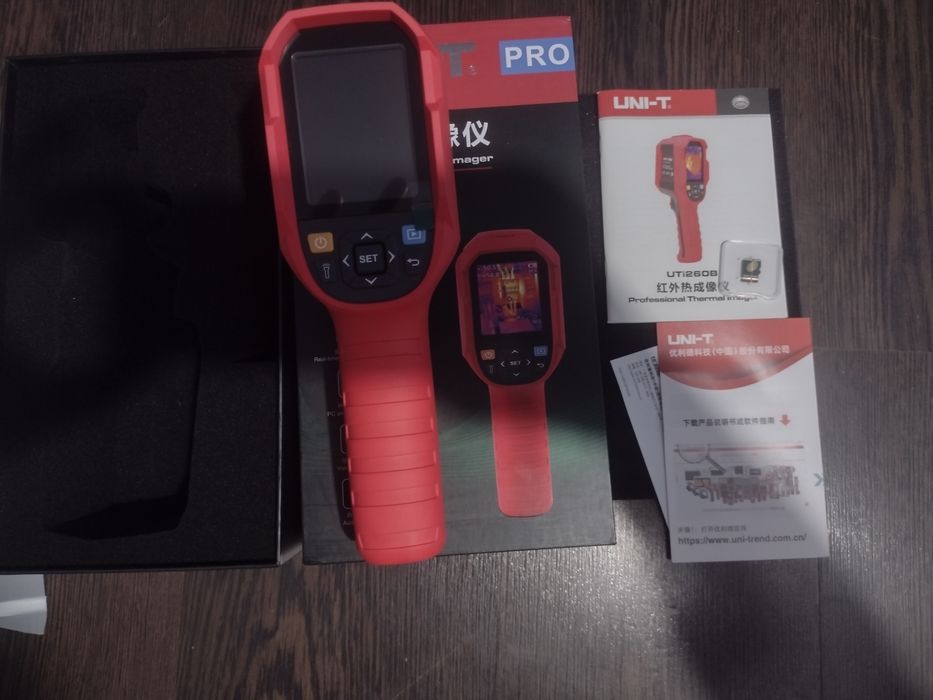 Тепловізор професійний побутовий  UNI T