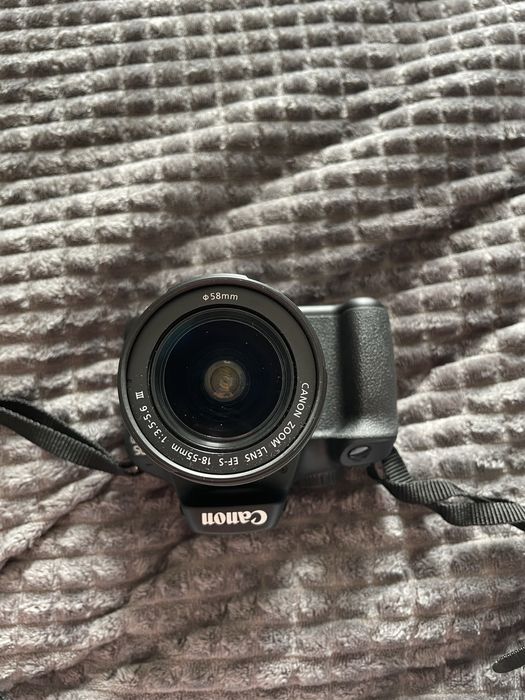 Câmera Canon EOS 4000D