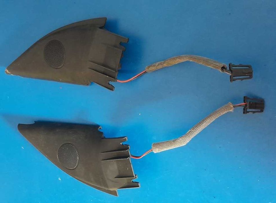 Głośnik wysokotonowy z drzwi trójkąt Vw Golf mk4 iv IV Passat B5 FL