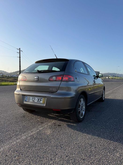 SEAT IBIZA 1.4 TDI - COMO NOVO