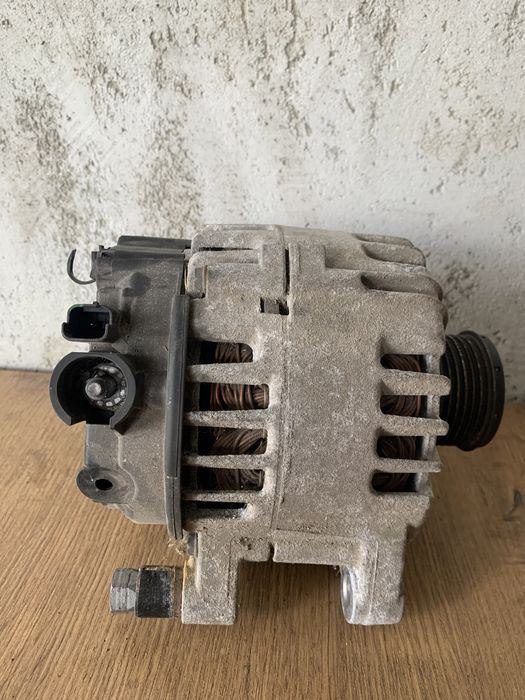 Alternator Peugeot Citroen 1.6 E-HDI 9678048880 CL15