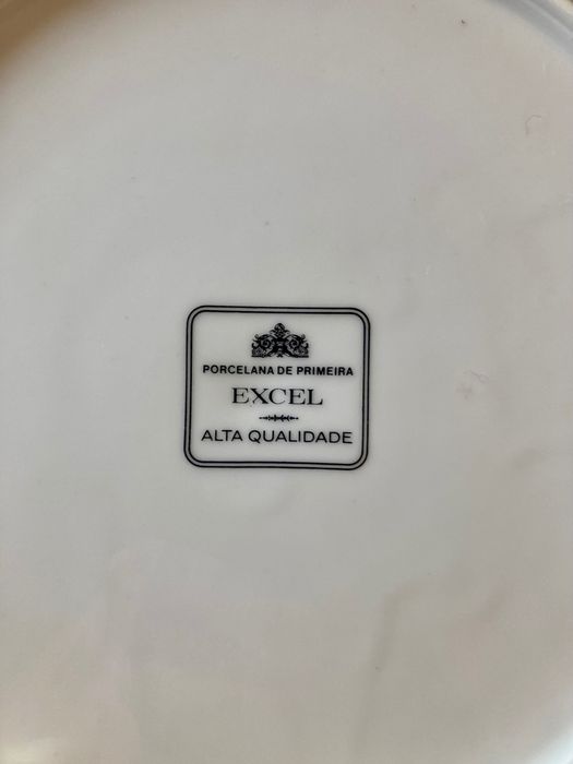 Serviço de porcelana Excel — 2ª mão | Bom estado