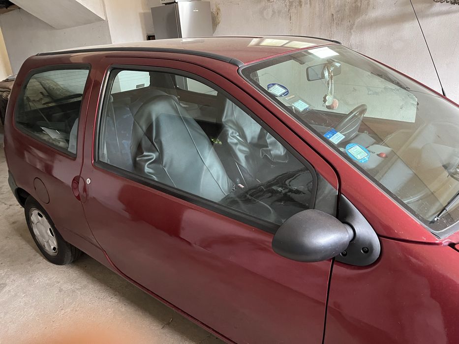 Carro com poucos KM ,