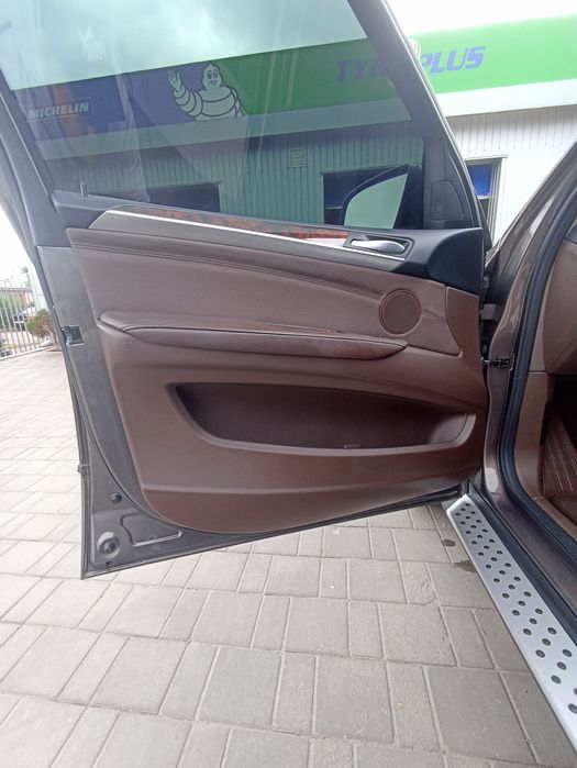 BMW X5 E70 xDrive