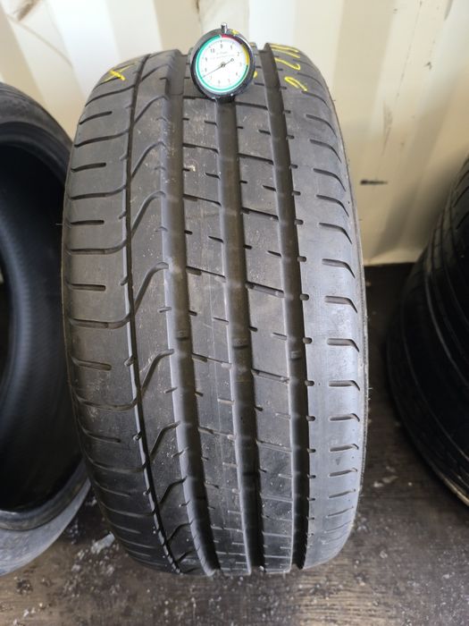 . Opona Pirelli P zero 245/35/20 pojedynka