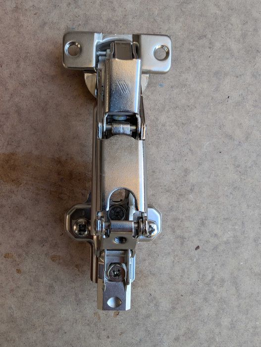 Dobradiças Hettich  - Novas