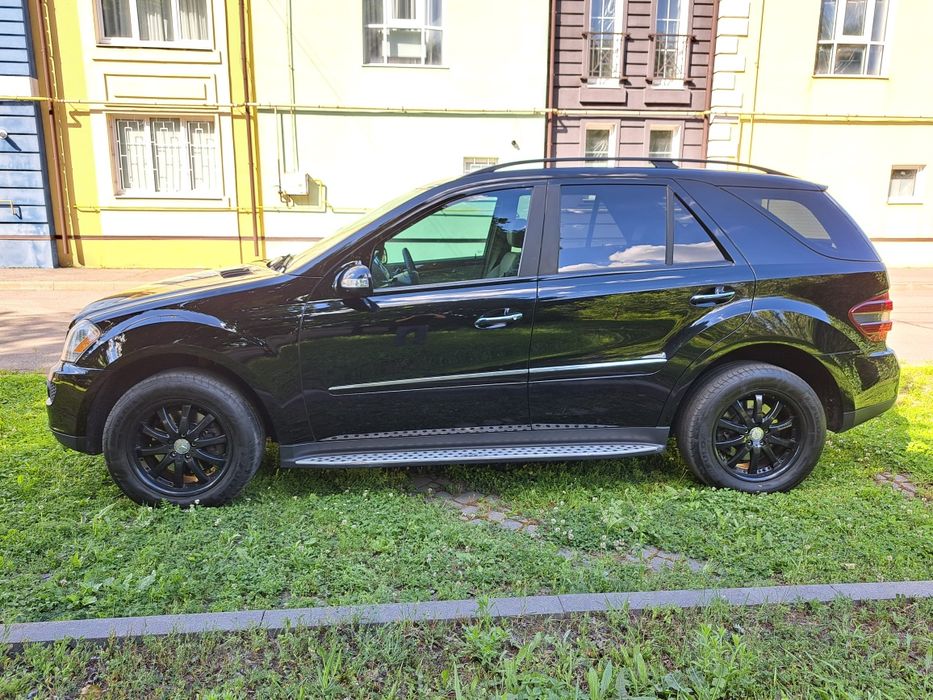 Продам Mercedes ML350