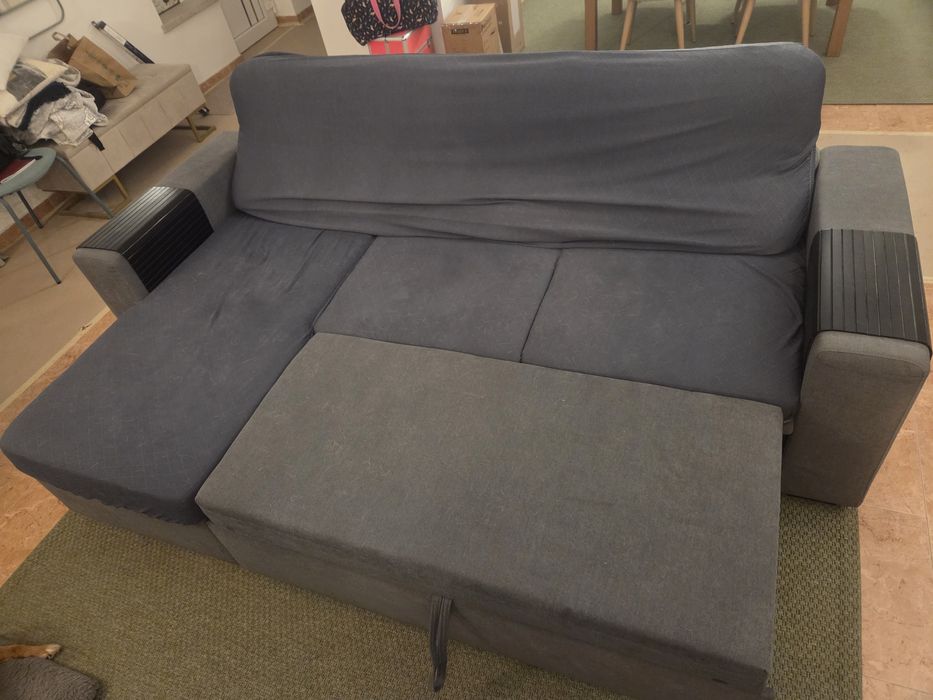 Sofá Cama com Chaise Longue e Arrumação