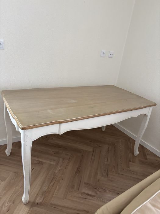 Mesa de Madeira Estilo Provençal  Branca – aprox 160 x 80 cm