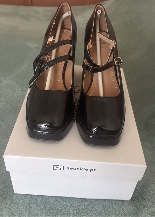 Sapatos mulher novos tamanho 38