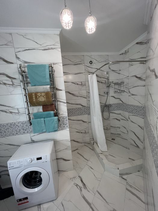 Продам простору 2-кімнатну квартиру з ремонтом у м.Трускавець