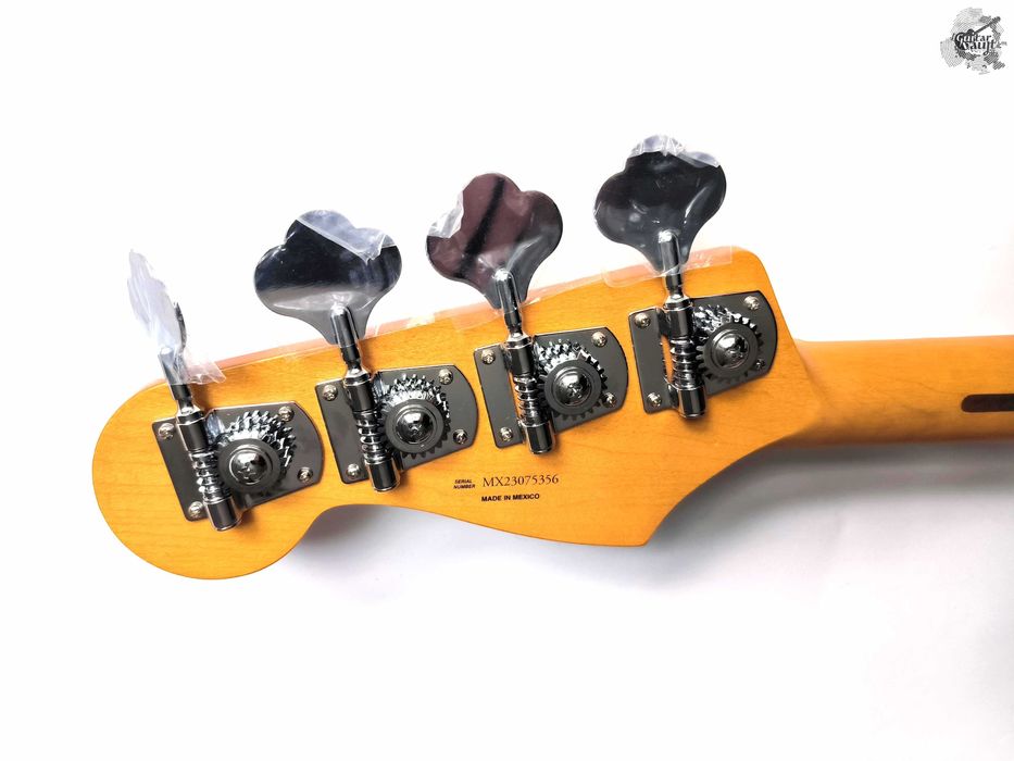 Новий Fender® Player Plus Active Meteora Bass '2024 Silver Burst