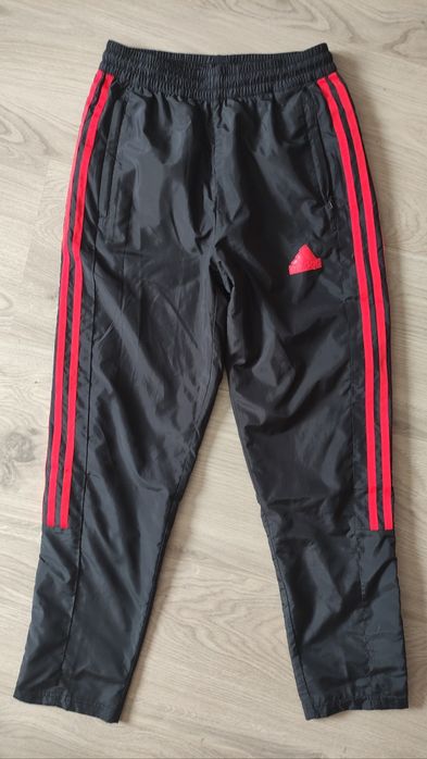 Спортивні штани Adidas, розмір 152 (11–12 років)