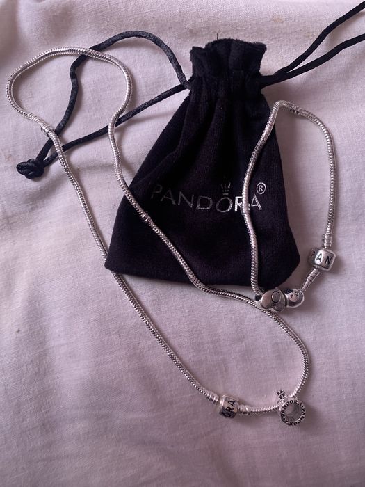 Pulseira e fio da pandora