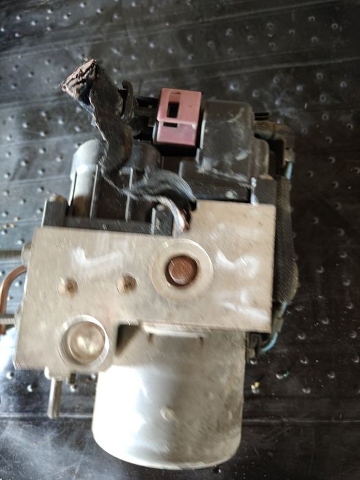 Pompa hamulcowa ABS serwo opel astra g