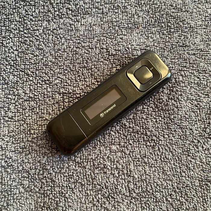 Mp3 плеер Transcend mp330 8 gb