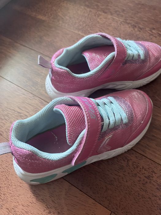 Buty Geox rożowe rozm.31