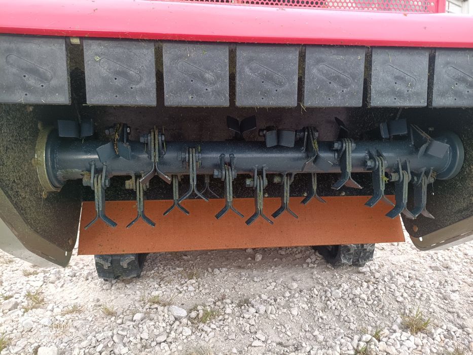 Destrocedor novo de martelos telecomandado híbrido/ diesel 350kg