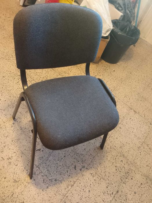 Office Chairs. Company... Semi-New.64729741145858120