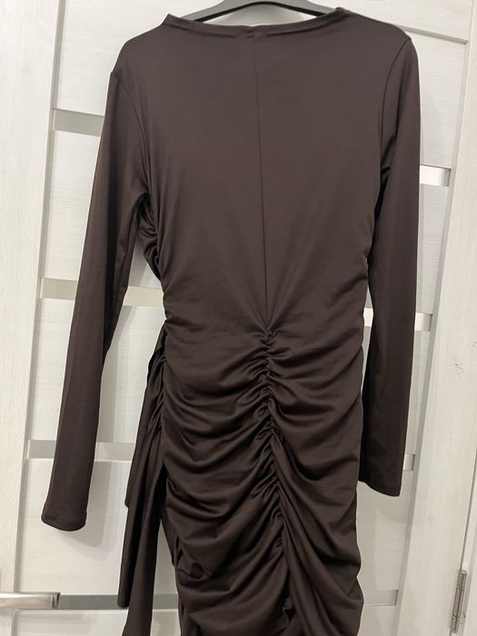 Дуже гарна вечірня сукня,з ефектом пушапа