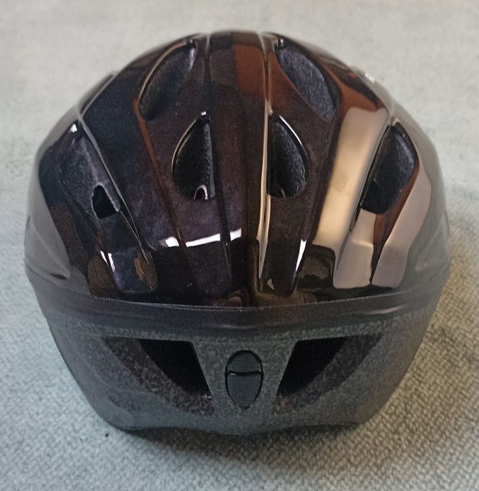 Capacete Bicicleta Rockrider e Pedais Exustar