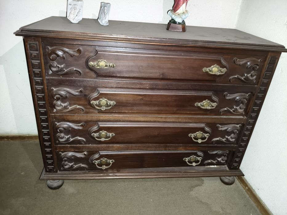 Moveis de quarto de mogno completo