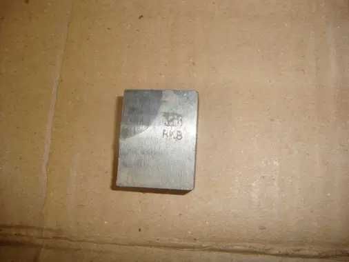 Резец  0013  новый