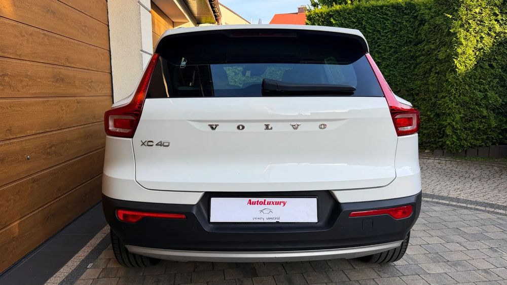 Volvo XC 40 ACC/Keylessgo/ grz.kier/Hak