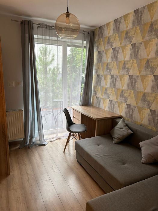 Wynajme pokoj w domu jednorodzinnym z balkonem