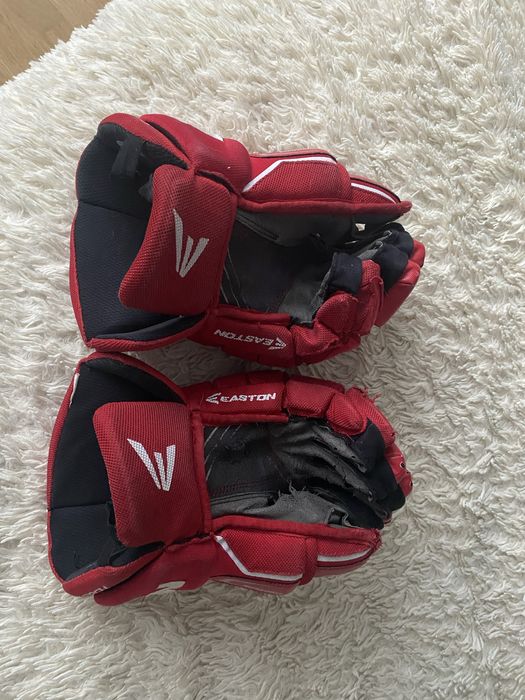 Перчатки хокейні Easton