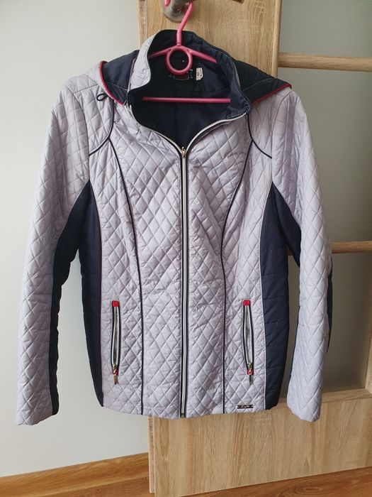 Wiosenna damska pikowana kurtka z kapturem, K&M,r. 42