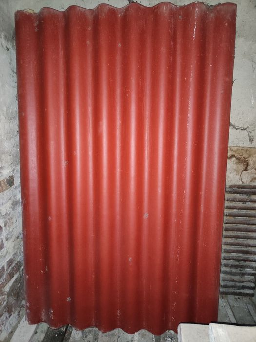 Шифер восьмихвильовий червоний
