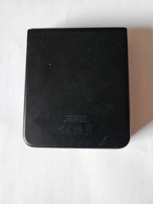 Samsung Galaxy Flip3