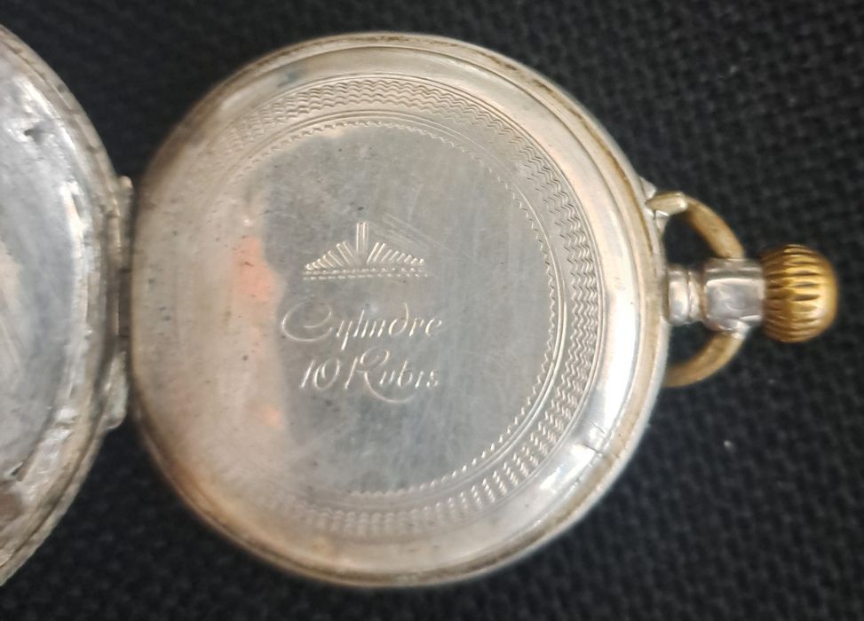 Relógio de bolso, muito antigo.