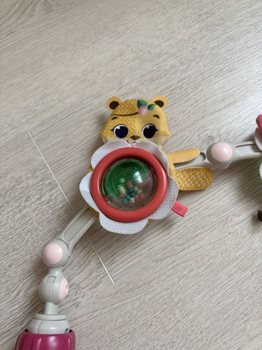 Дуга на дитяче ліжечко, коляску або манеж