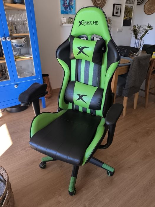 Cadeira gaming Xtrike Me
