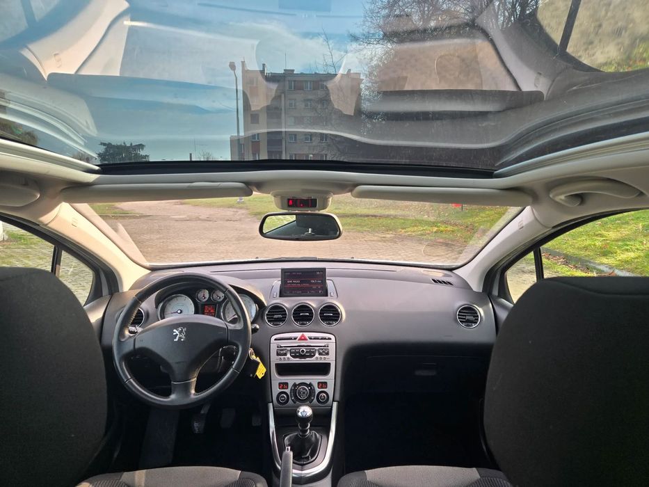 Peugeot 308 Panorama Navi 6bieg Klimatr Nowe opony Niski przebi Super stan WWA-LBN
