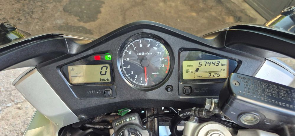 продам Honda vfr 800