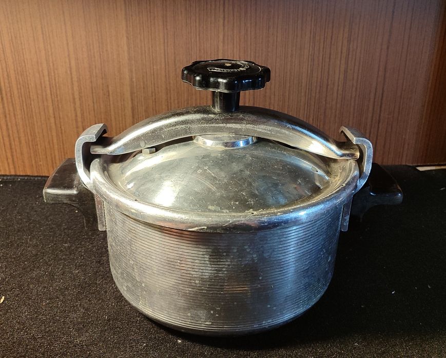 Советская Скороварка 4.5 л Ультра Технология Сталяна