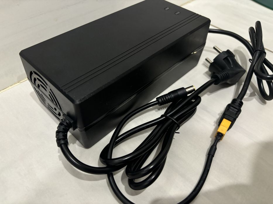 Блок живлення до Bluetti EB 70 -аналогічний T200s