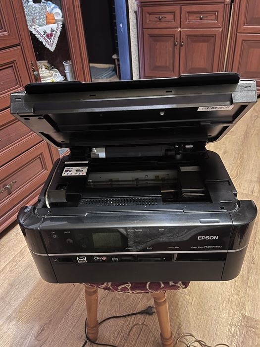 принтер-сканер Epson px660