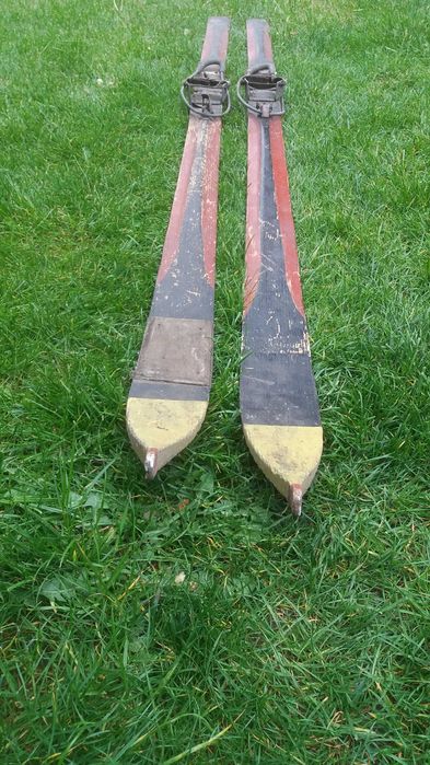 Przedwojenne  Narty - drewniane