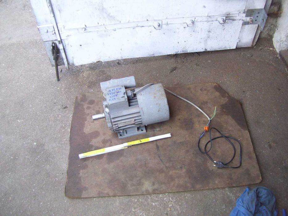 Silnik 0,75 kw. 220 v do tokarka,frezarka,wiertarka,szlifierka itp