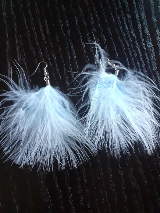 Bijuterias,  colares, aneis e pulseiras