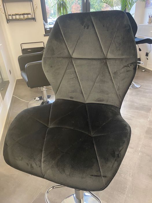 Стілець велюровий для візажиста, бровіста